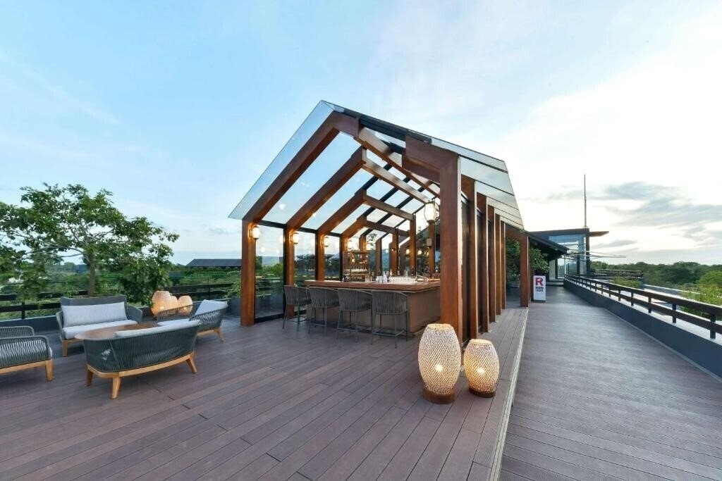 Панорама Doubletree By Hilton Weerawila Rajawarna Resort 5*