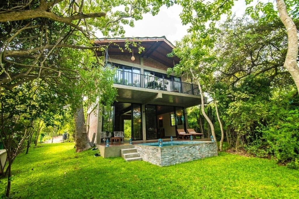 Картинка Flameback Eco Lodge 3*