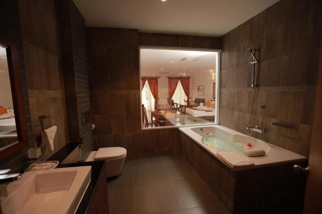 Панорама Refresh Hikkaduwa 3*