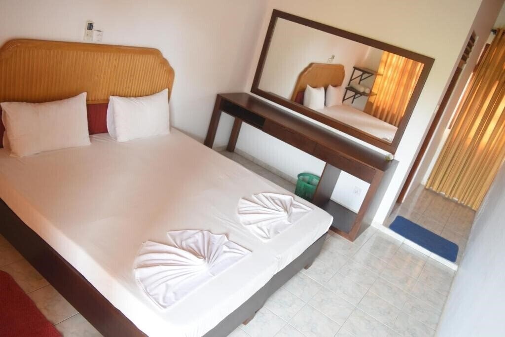 Территория Royal Guest House 1*