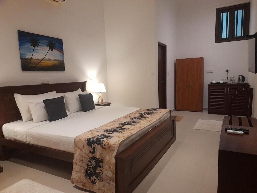 Панорама Tranquil Guesthouse (ex. Tranquil Guesthouse) 3*