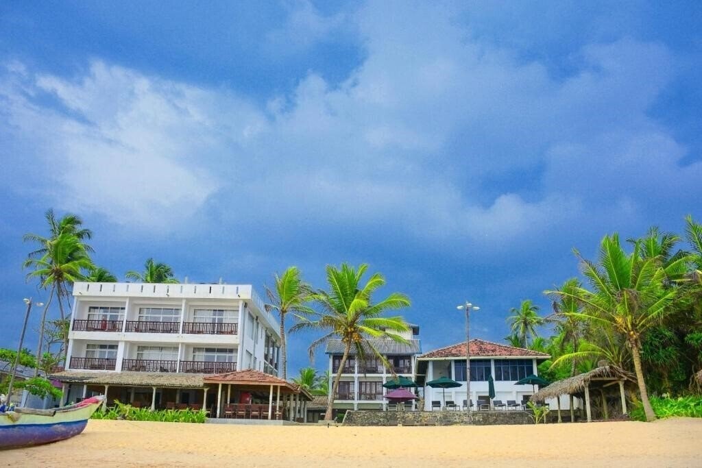 Готель Hikka Bliss 3*