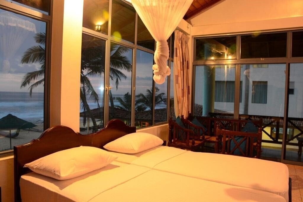 Картинка Hikka Bliss 3*