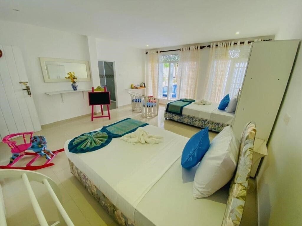 Фото Sunset Sands 2*