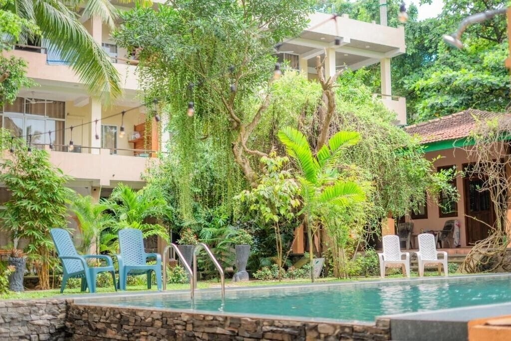 Отель Monkey Villa 3*