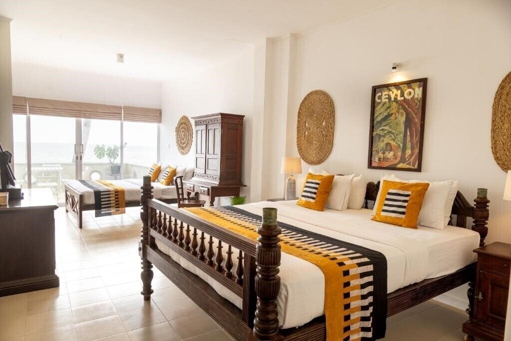 Отель Neevana Boutique Hotel Hikkaduwa 4*