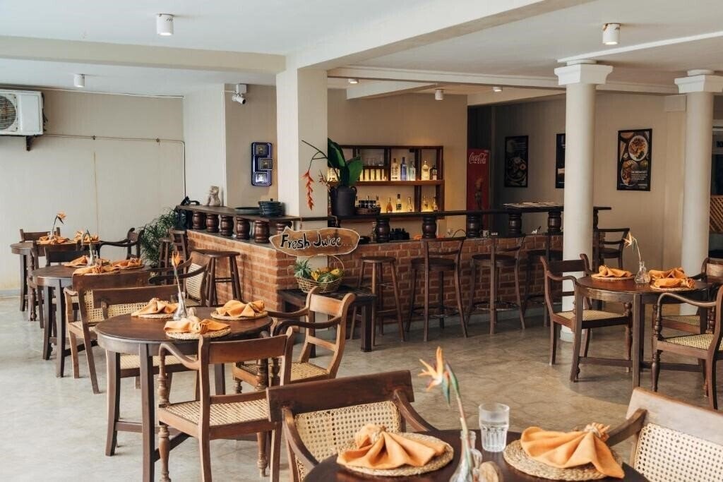 Картинка Neevana Boutique Hotel Hikkaduwa 4*