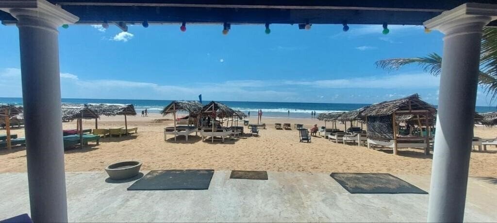 Вид Universal Beach 2*