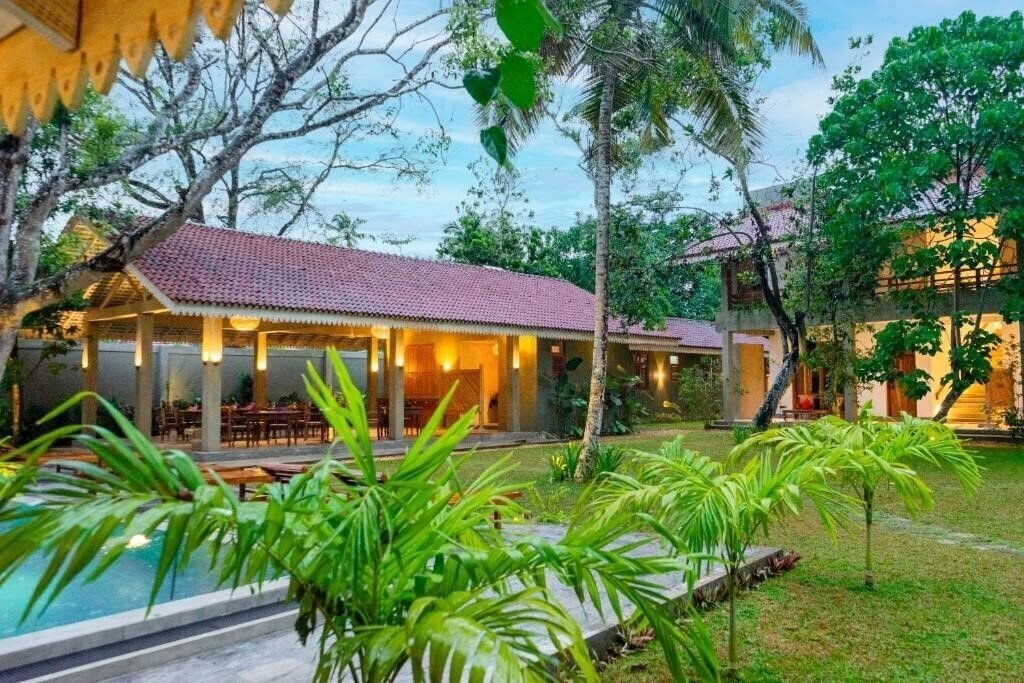 Отель Serenmo Villa Boutique 2*