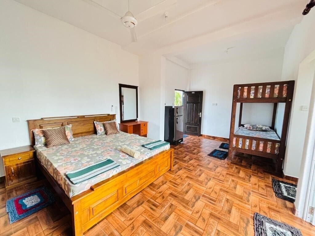 Картинка Tamaro Beach Resort 2*