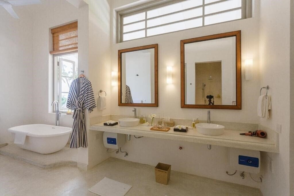 Фото Villa Ahasa 4*