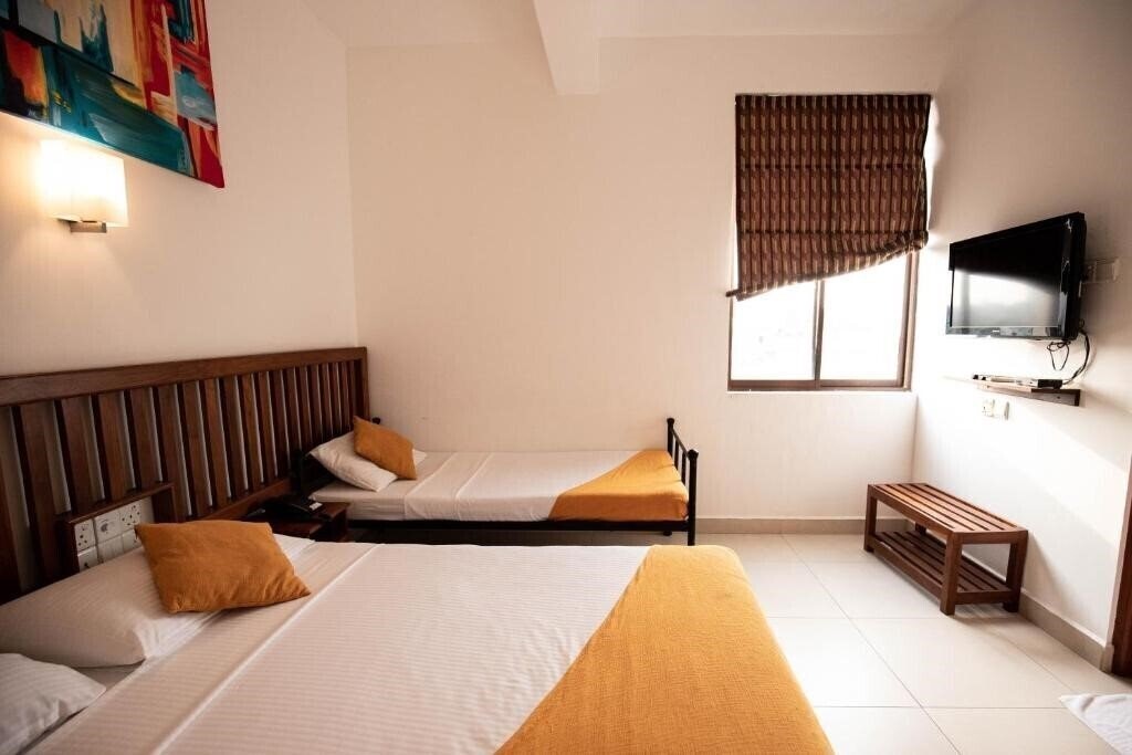 Апартаменты Port View City Hotel 3*