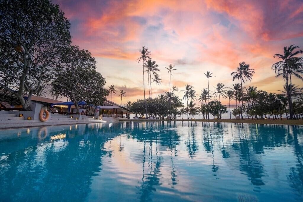 Отель Pegasus Reef 4*