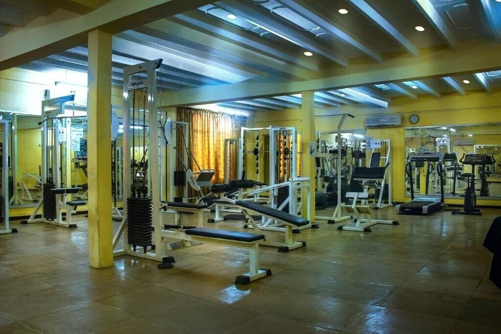 Вид Ramada Katunayake 4*