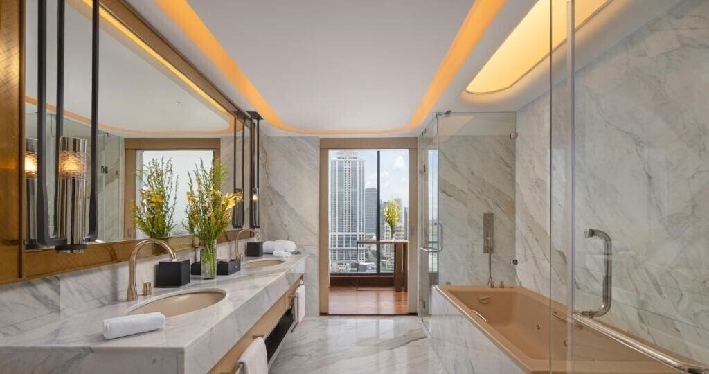 Фотография Amari Colombo 5*