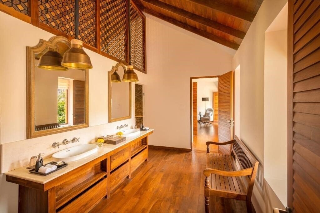 Фотографія Ishq Colombo 3*