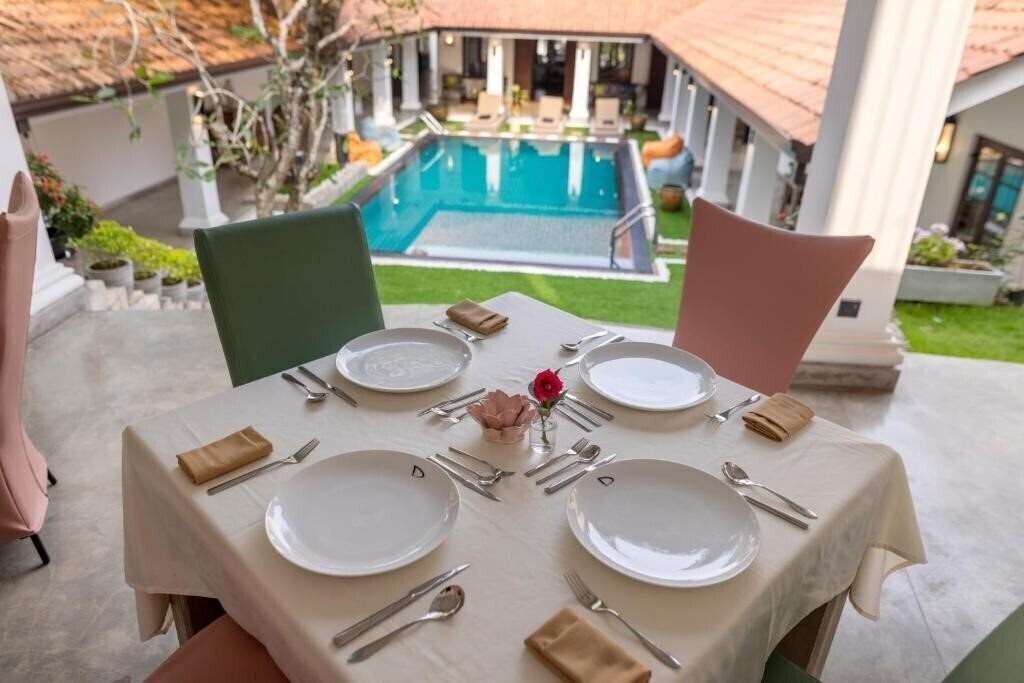 Панорама La Maison De Colombo 3*