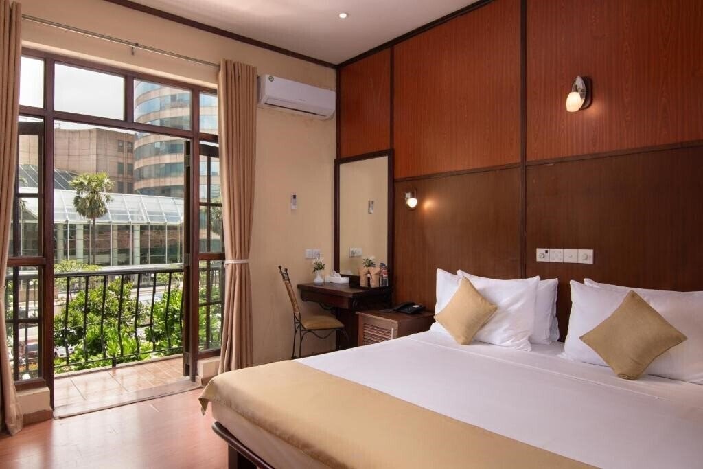 Фото Oak Ray Colombo City Hotel 4*