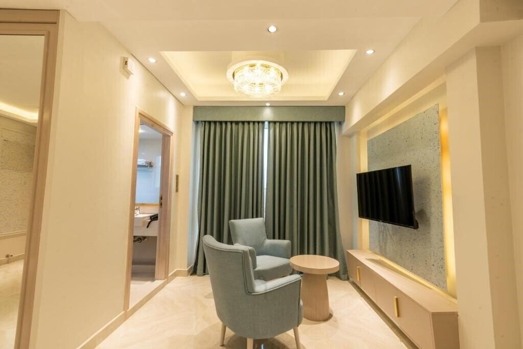 Апартаменты Marina Bay Colombo 4*