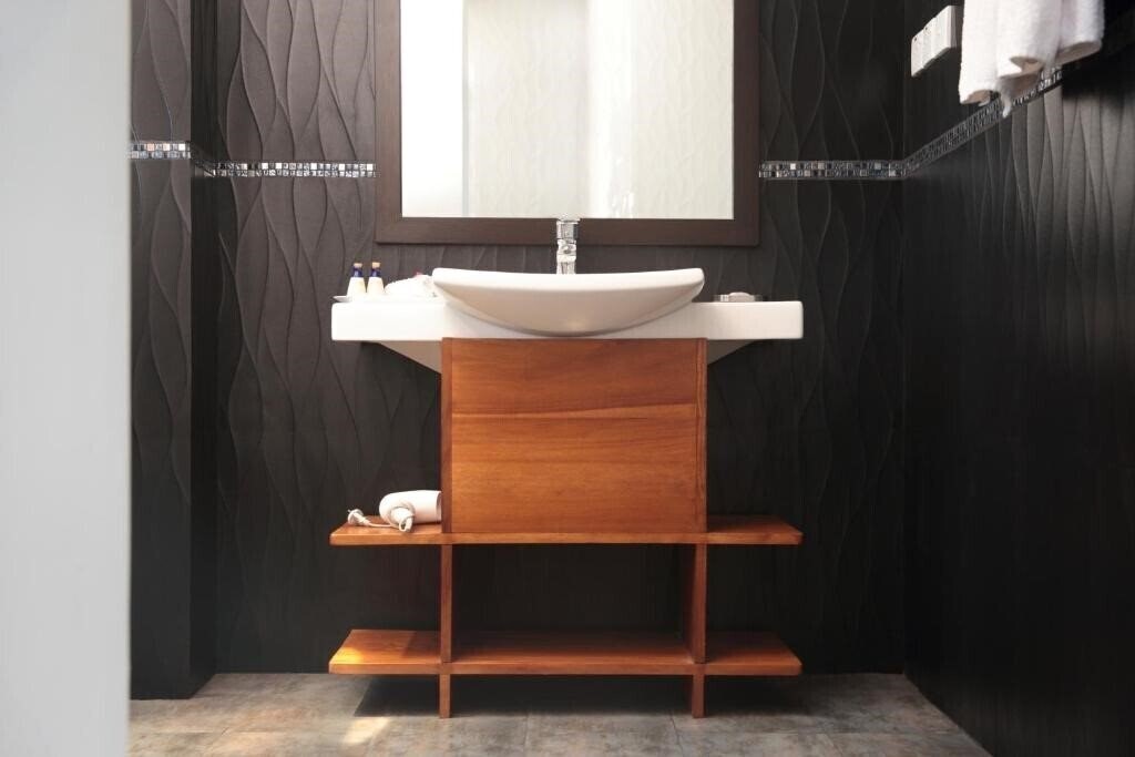 Панорама Lakraj Heritage Hotel 3*