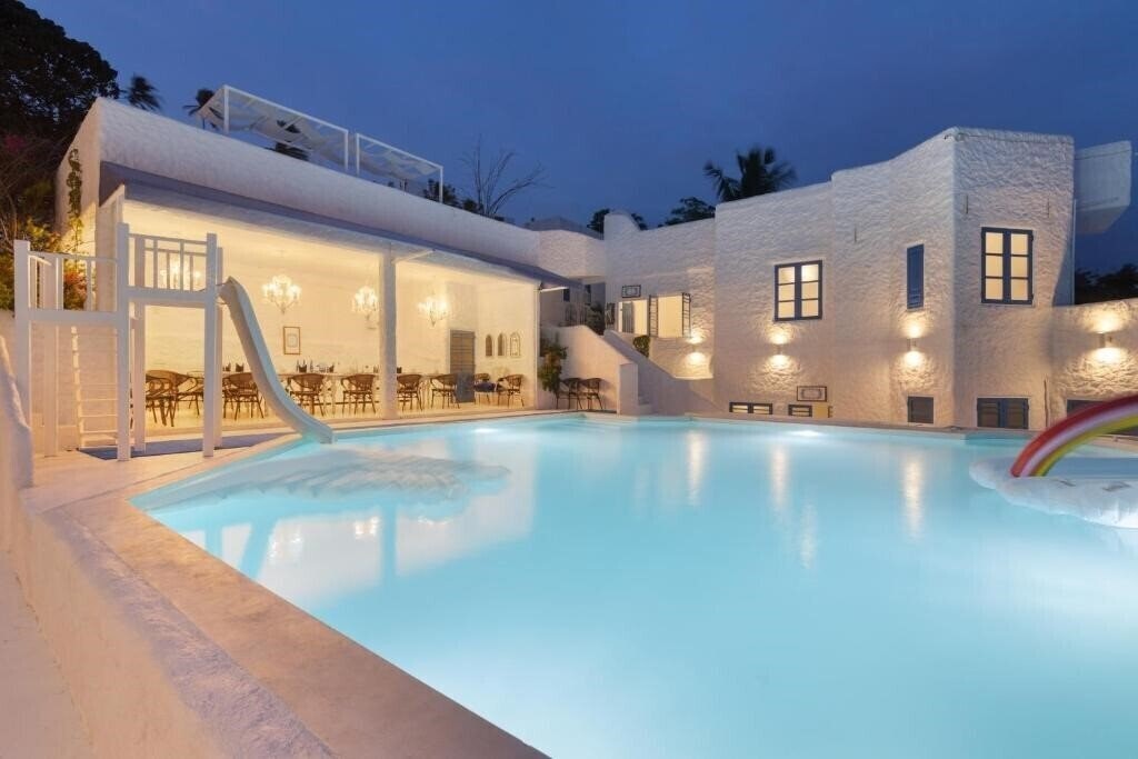 Территория Talalla Blue Beach Villa вилла