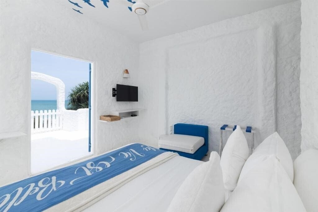 Панорама Talalla Blue Beach Villa вилла