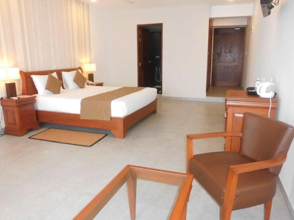 Территория Paradise Beach Club Mirissa 3*