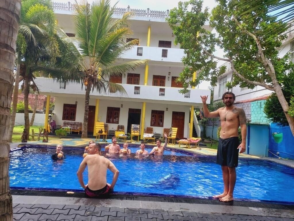 Вид A One Calm Palace 2*