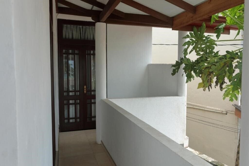 Вид Mirissa Ocean Breeze 2*