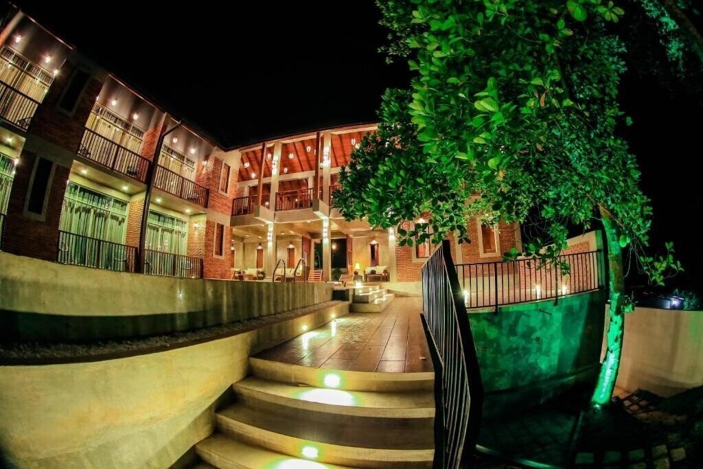 Панорама Somerset Mirissa 4*