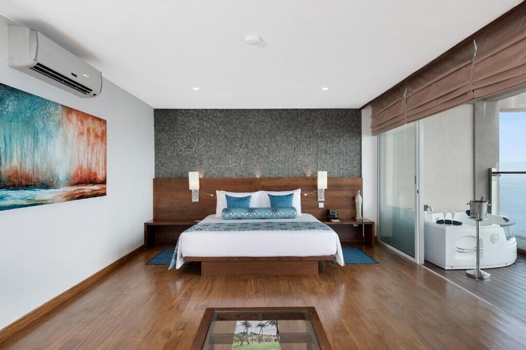 Апартаменти Amagi Lagoon 4*