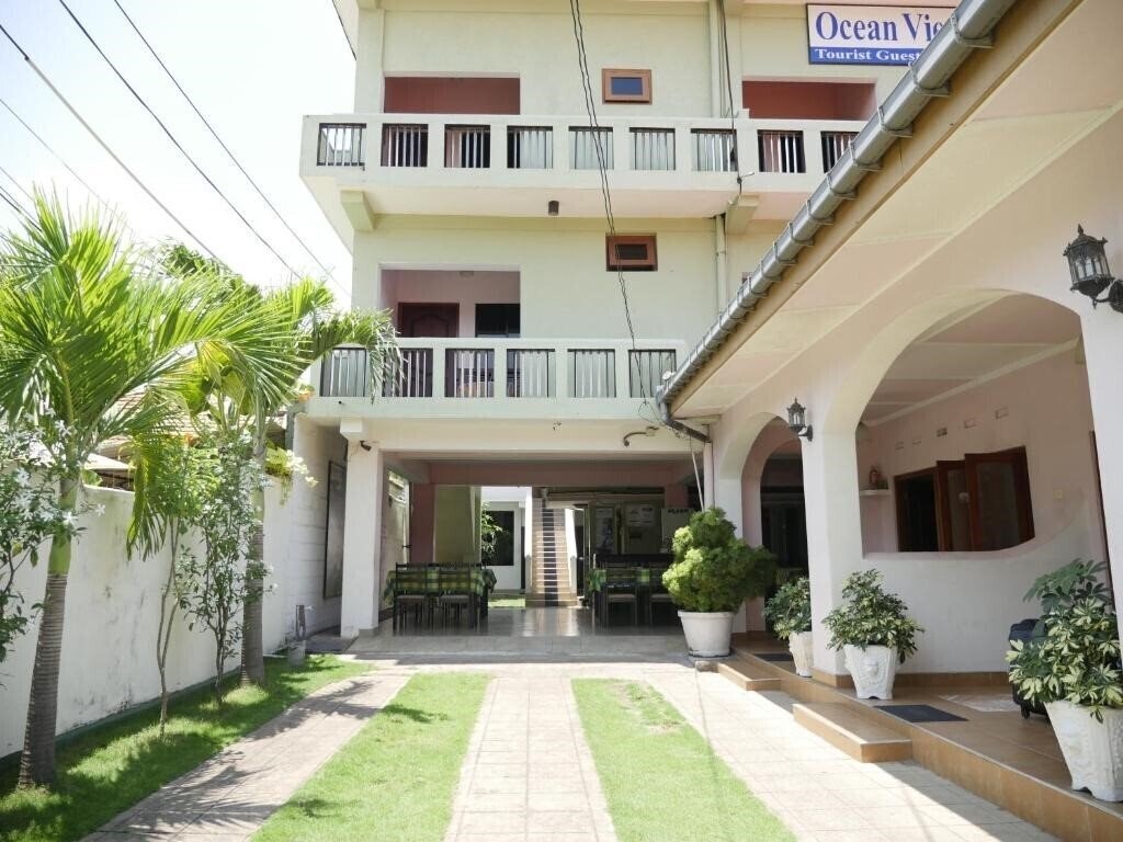 Вид Ocean View Negombo Apart 2*