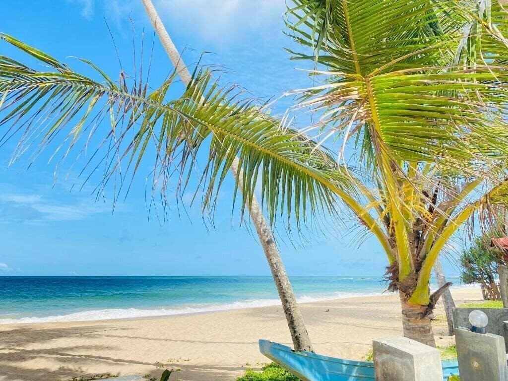 Апартаменти Rainbow Beach Hotel 3*