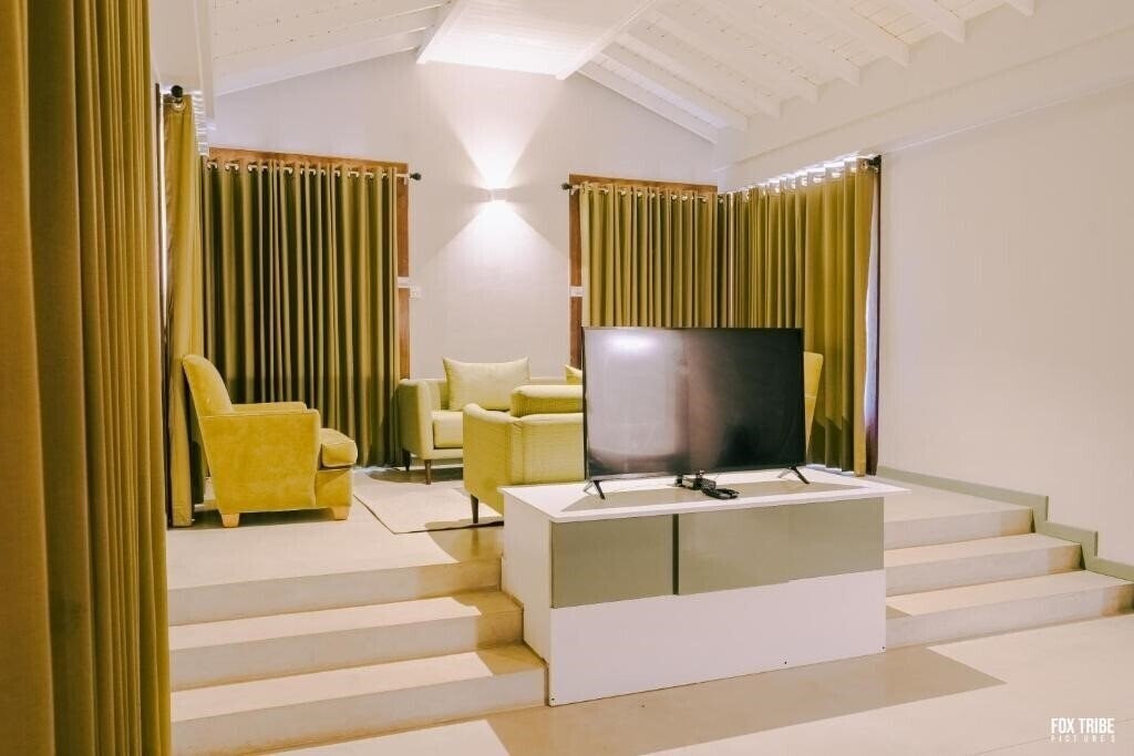 Картинка Earl'S Regent - Ce 4*