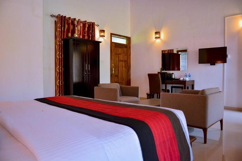 Панорама Palm Resort Nilaveli 3*