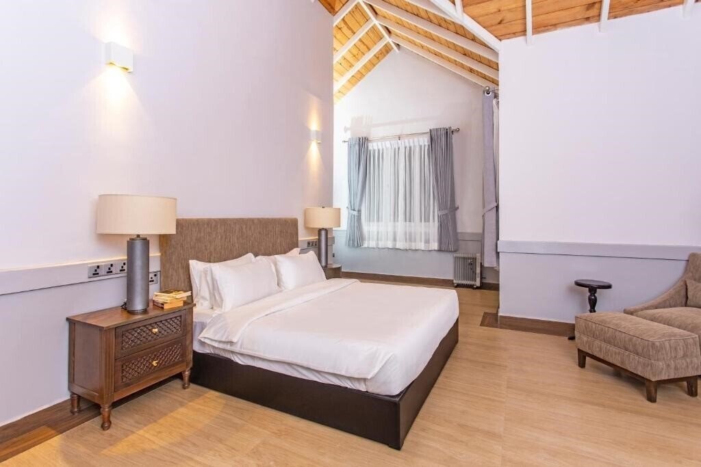 Территория W15 Glenfall 3*