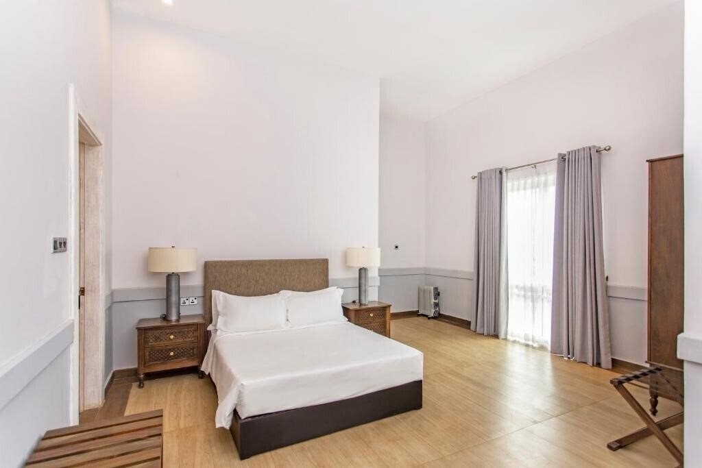 Панорама W15 Glenfall 3*