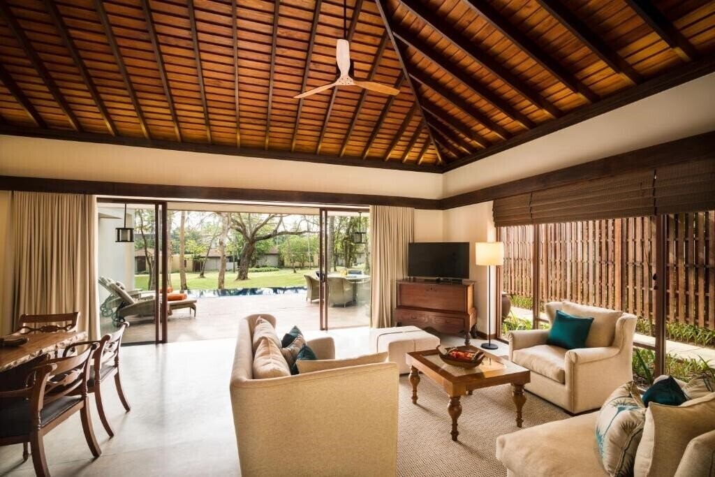 Панорама Anantara Tangalle Peace Haven Resort & SPA 5*