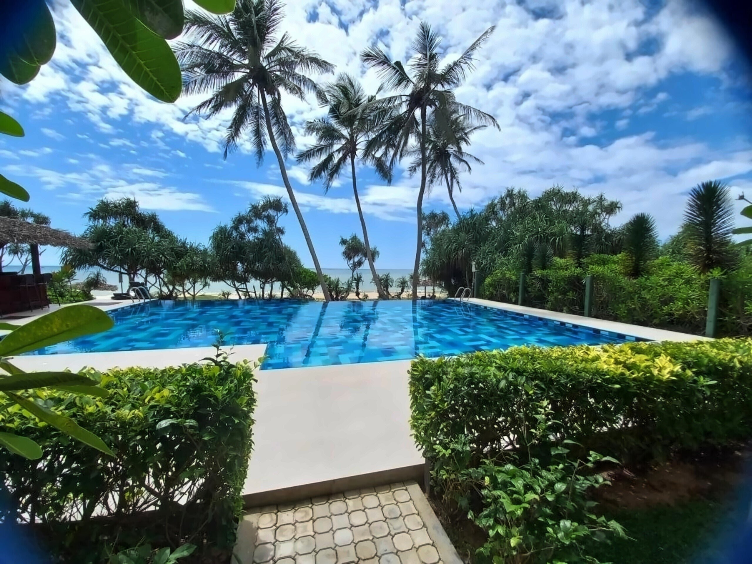 Фотографія Ananya Beach Tangalle 4*