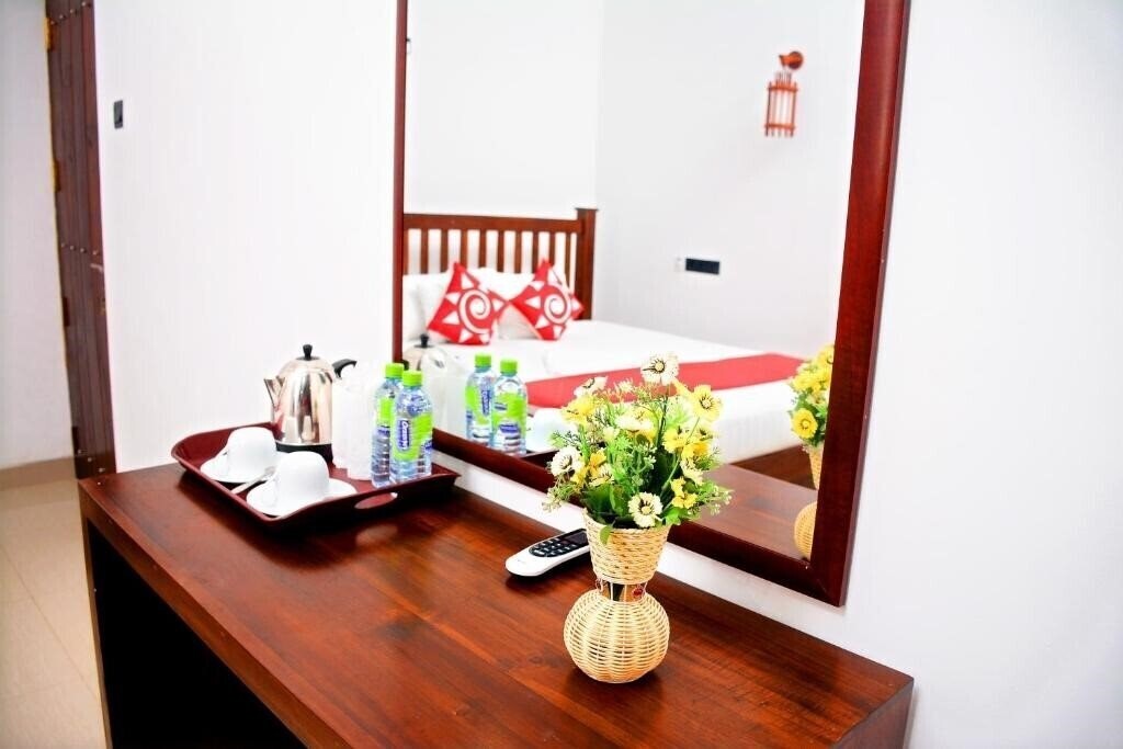 Панорама Sea View Tourist Inn 3*