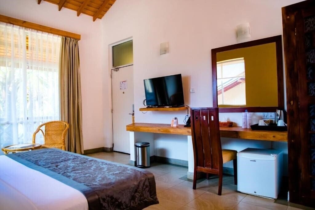 Апартаменты Amaranthe Bay 5*