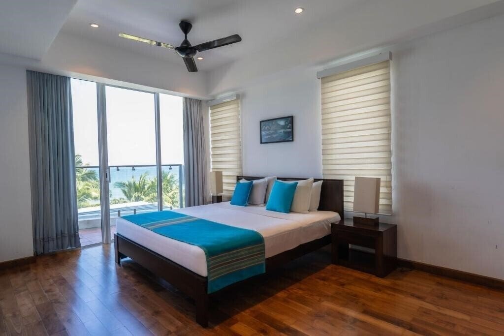 Вид Oceanfront Condos Nilaveli Apartment 4*