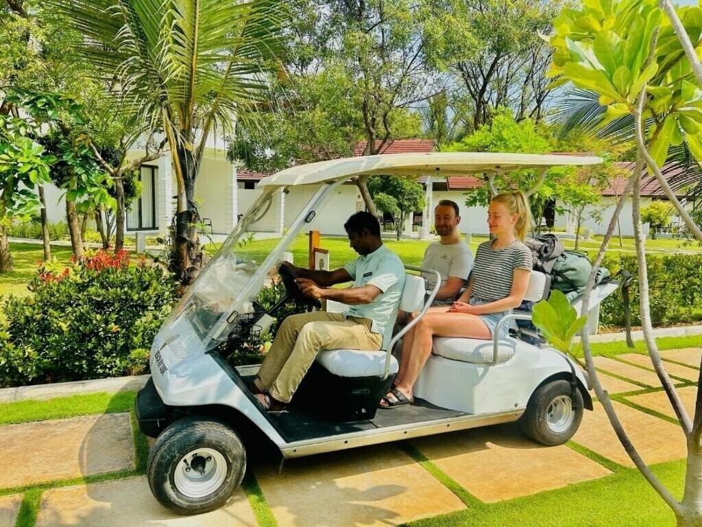 Вид Uppuveli Beach by Dsk 4*