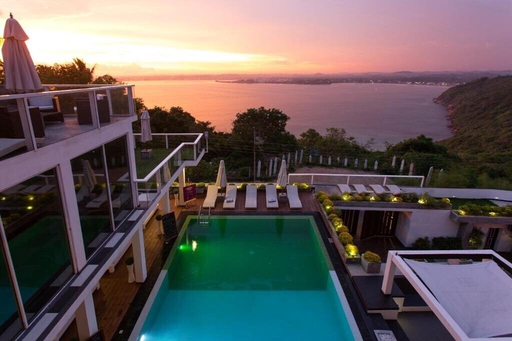 Апартаменты Cantaloupe Levels 4*