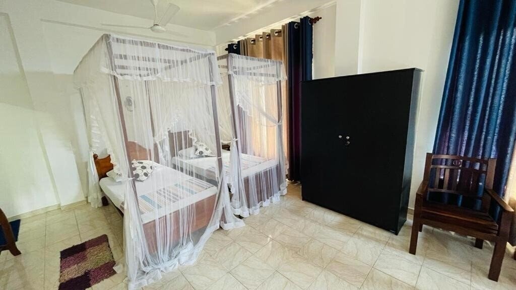 Территория Sunny Mood Guest House 1*