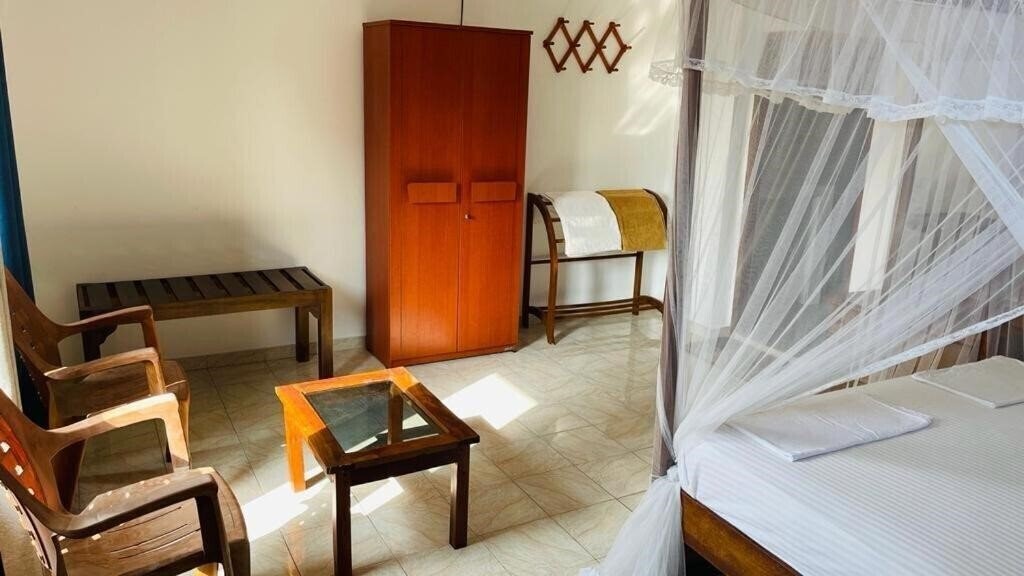 Апартаменты Sunny Mood Guest House 1*