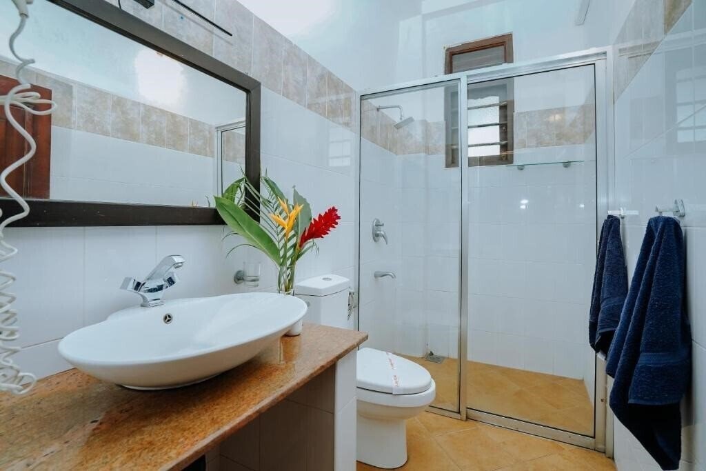 Фото Blue Sky Beach Resort 3*