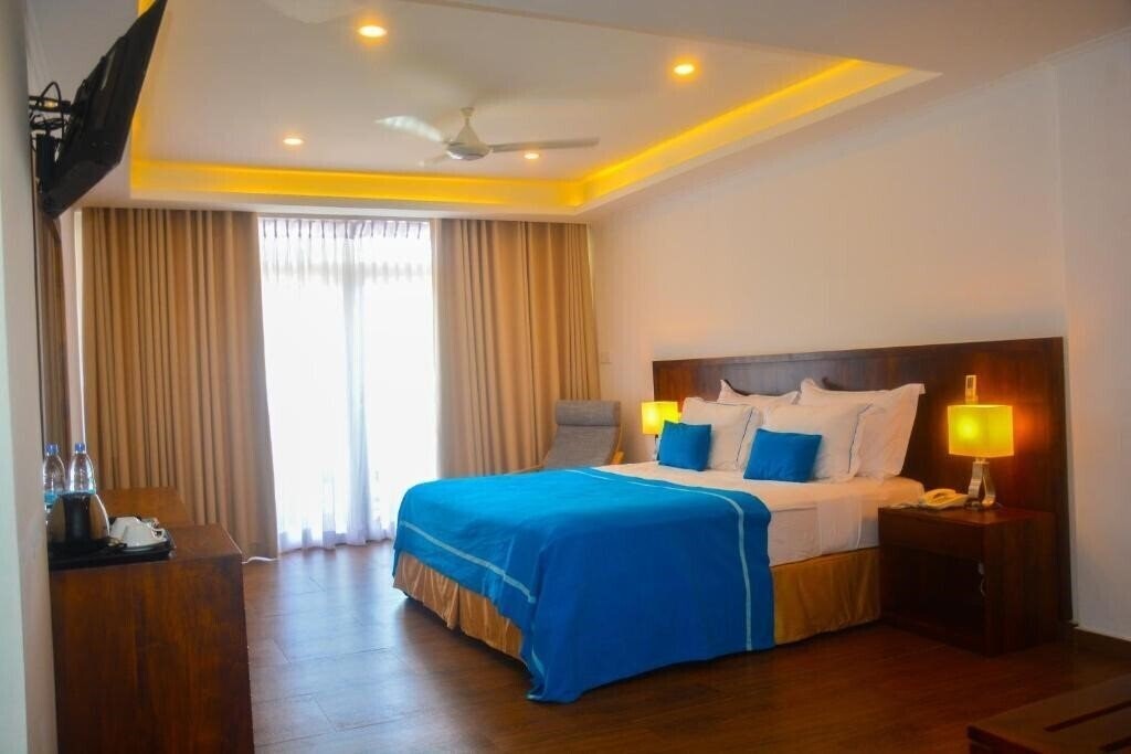 Територія Sayura Beach Hotel 4*