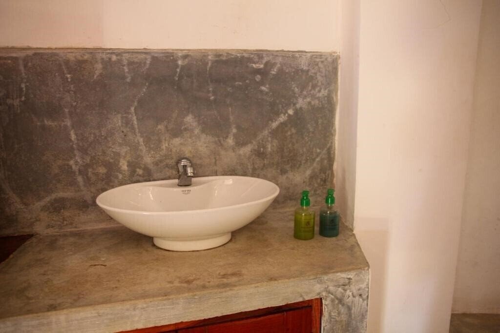 Панорама Shanthi Beach Resort 2*