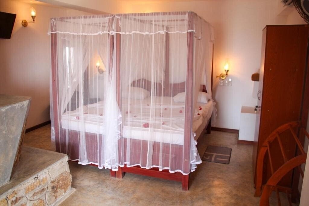 Территория Shanthi Beach Resort 2*